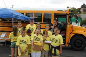 kids at Stuff the Bus